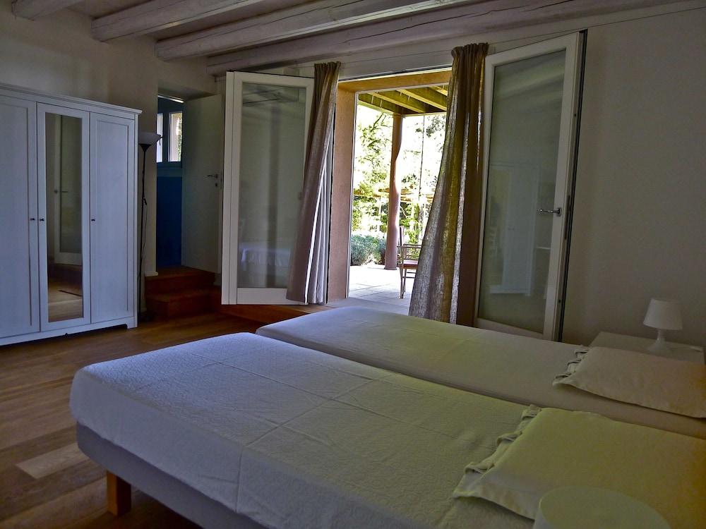 Alle Case Sparse Room