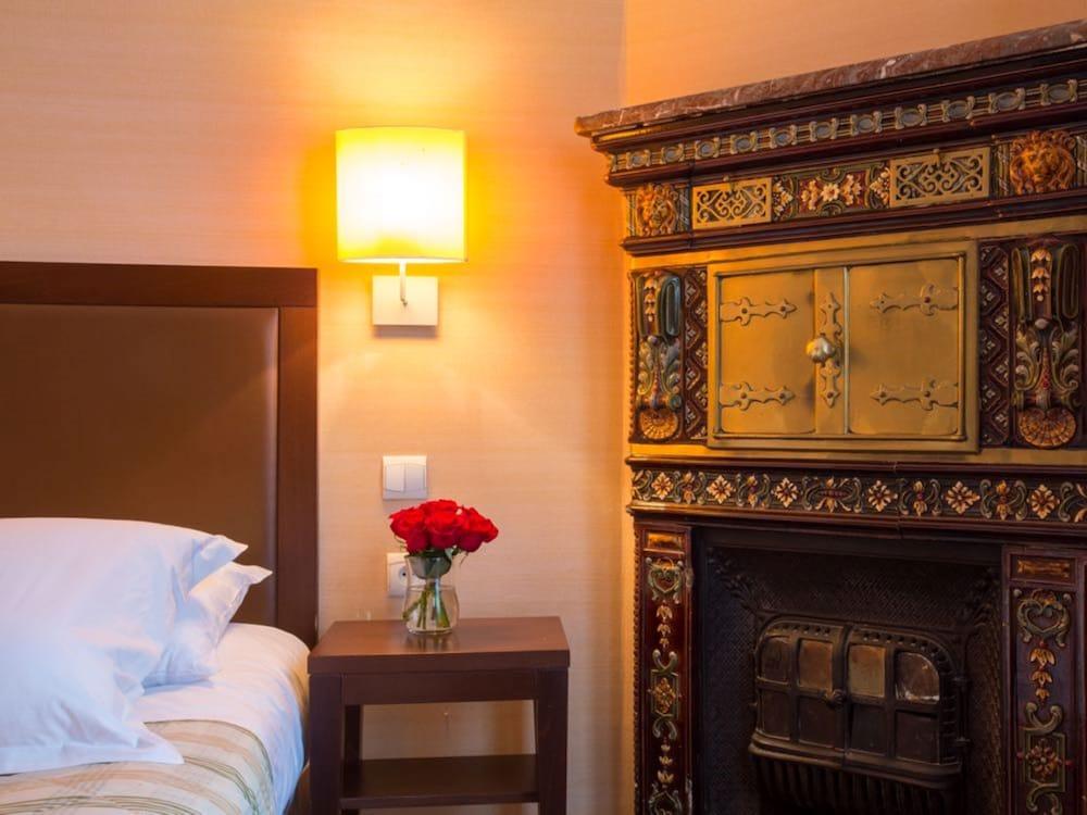 Hôtel Le Home Interior