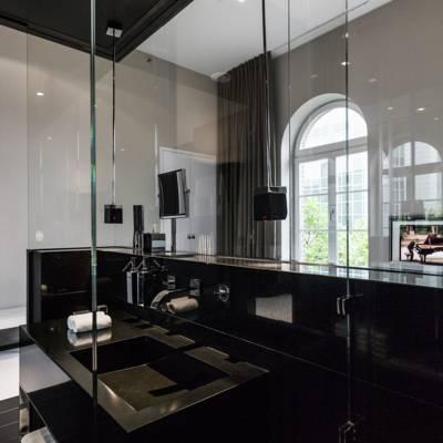 Blow Up Hall 50 50 Others