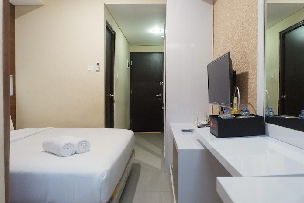 Compact Studio Room at Tamansari Papilio Apartment Interior