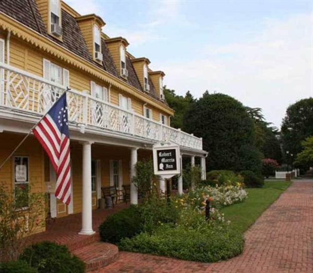 Robert Morris Inn