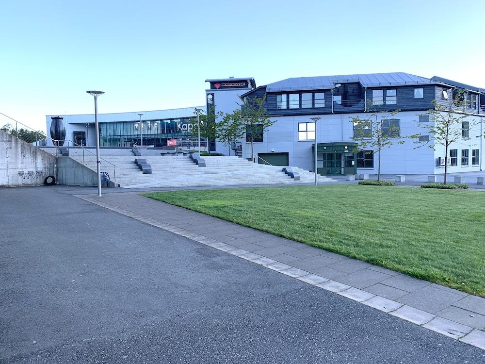 Husnes Sentrum Hotell Exterior