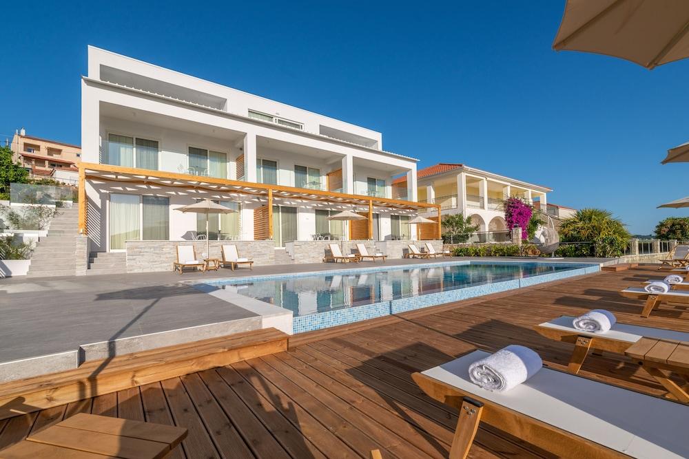 Ninemia luxury residence