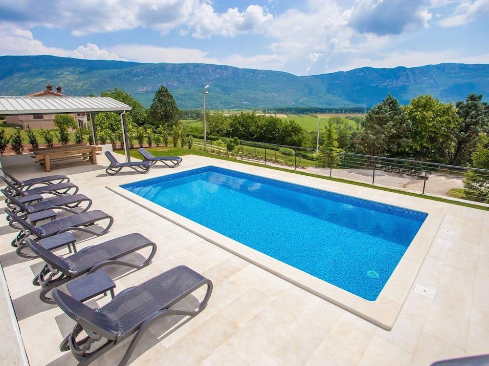 Modern Detached Villa With Swimming Pool Near Mountains of Ucka, Beach at 10 km Featured Image