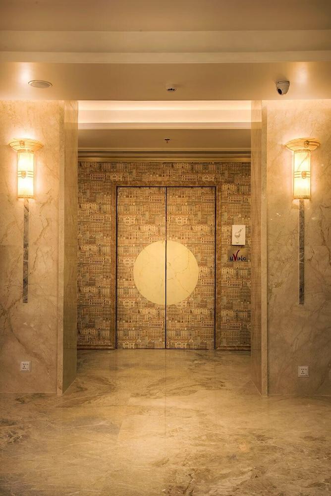 Clarion Inn Jaipur Interior Detail