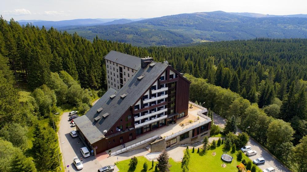 OREA Resort Horizont Šumava Exterior