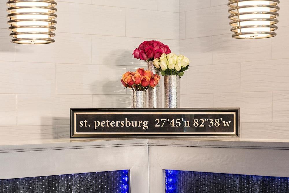 آفالون هوتل داون تاون سانت بطرسبرغ الفندق من الداخل