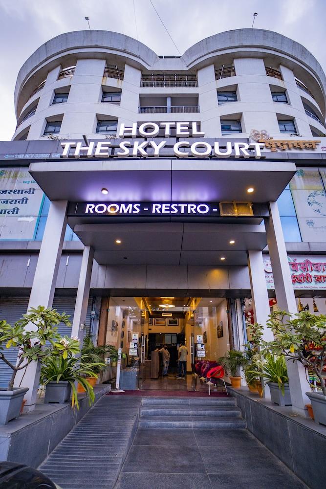 Hotel The Sky Court