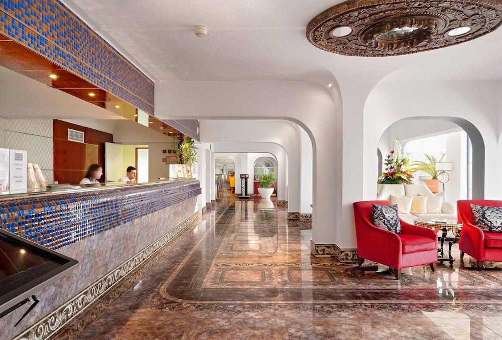 Grand Muthu Oura View Beach Club Lobby