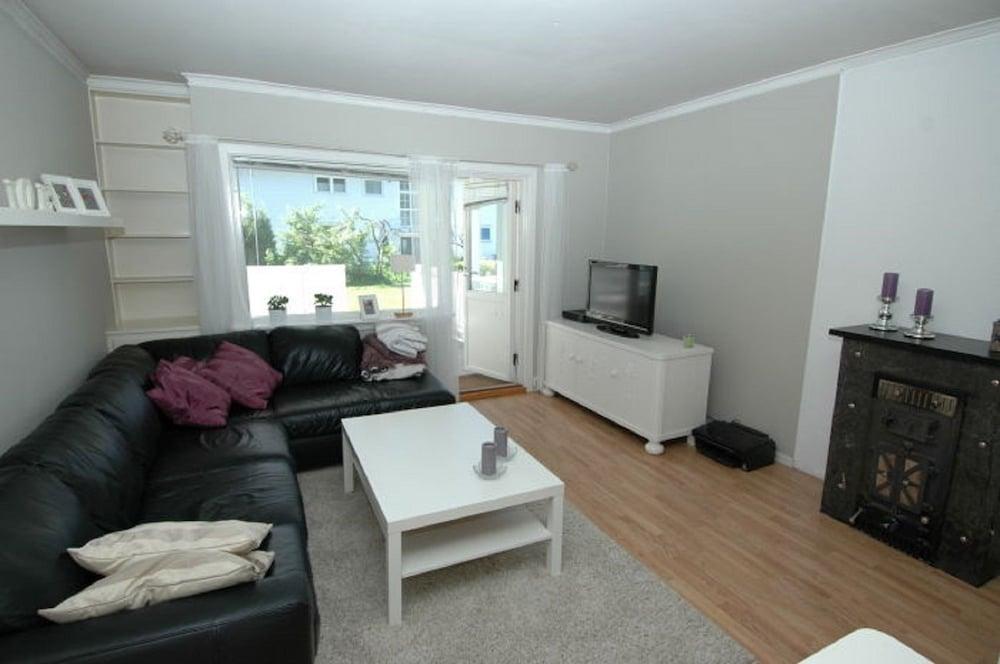 Solferie Holiday Apt. Bernt Holms Living Room