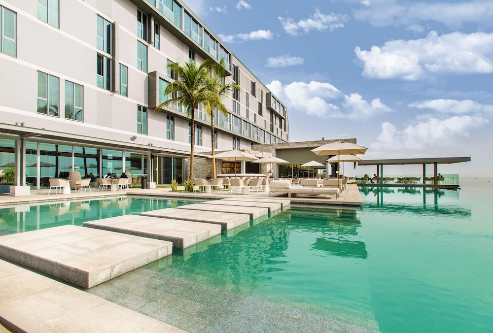 Noom Hotel Conakry