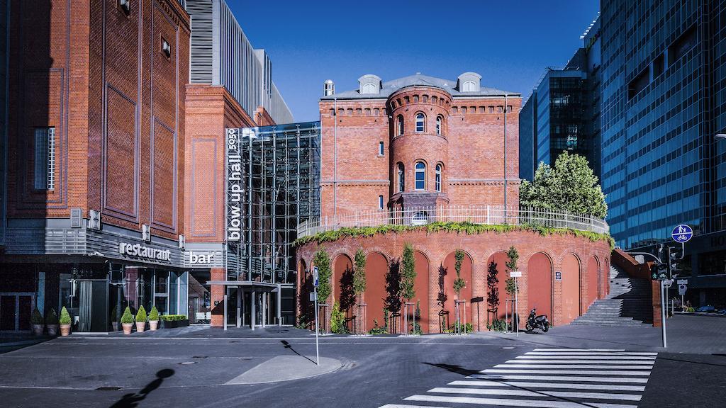 Blow Up Hall 50 50 Others