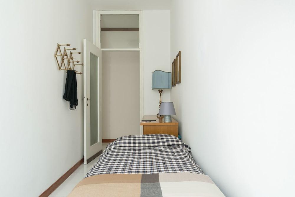 Piazza Cavour Lake View Room