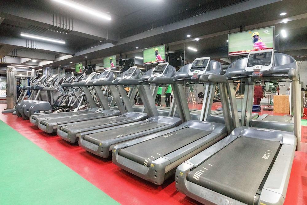 LYNQ CICO Gym