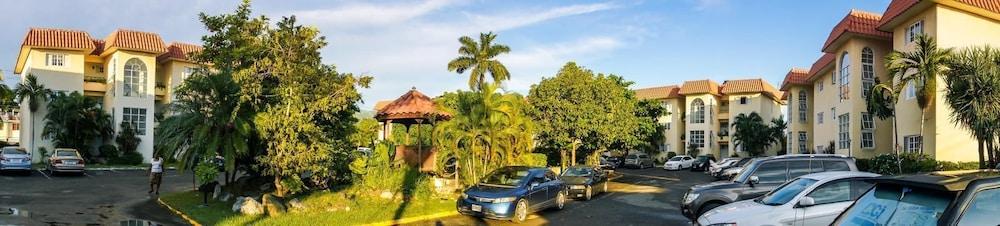 Kingston Guest Apt at Plantation Springs Interior Detail