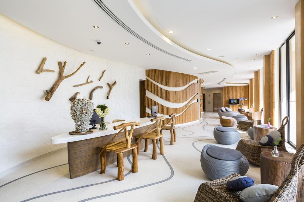 Bandara Beach Resort, Phuket Lobby