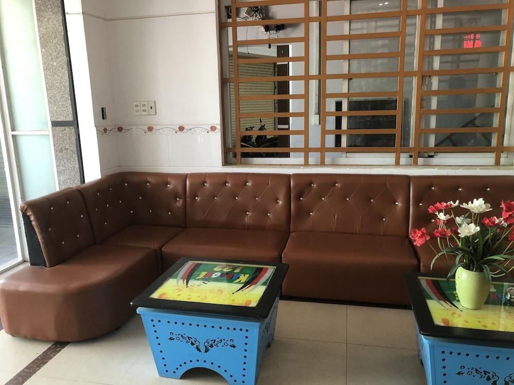 هوا بان هوتل منطقة الجلوس في الردهة