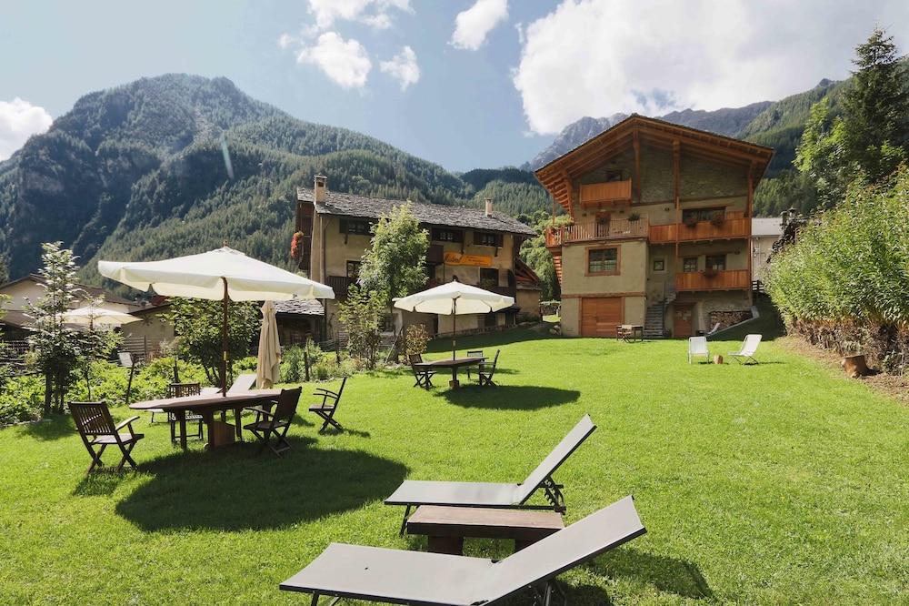 Albergo Locanda Mistral Property Grounds