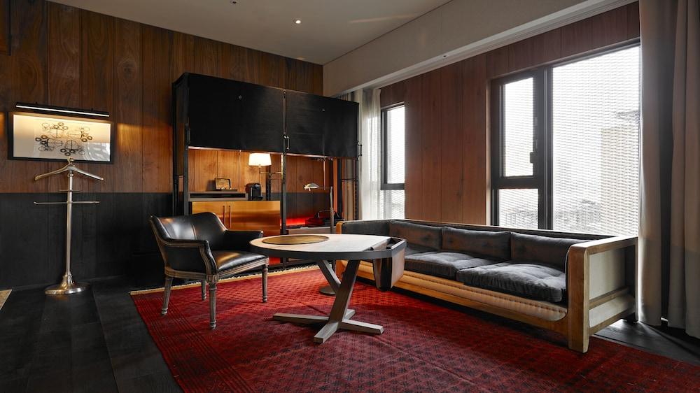 هوتل بروفيربز تايباي