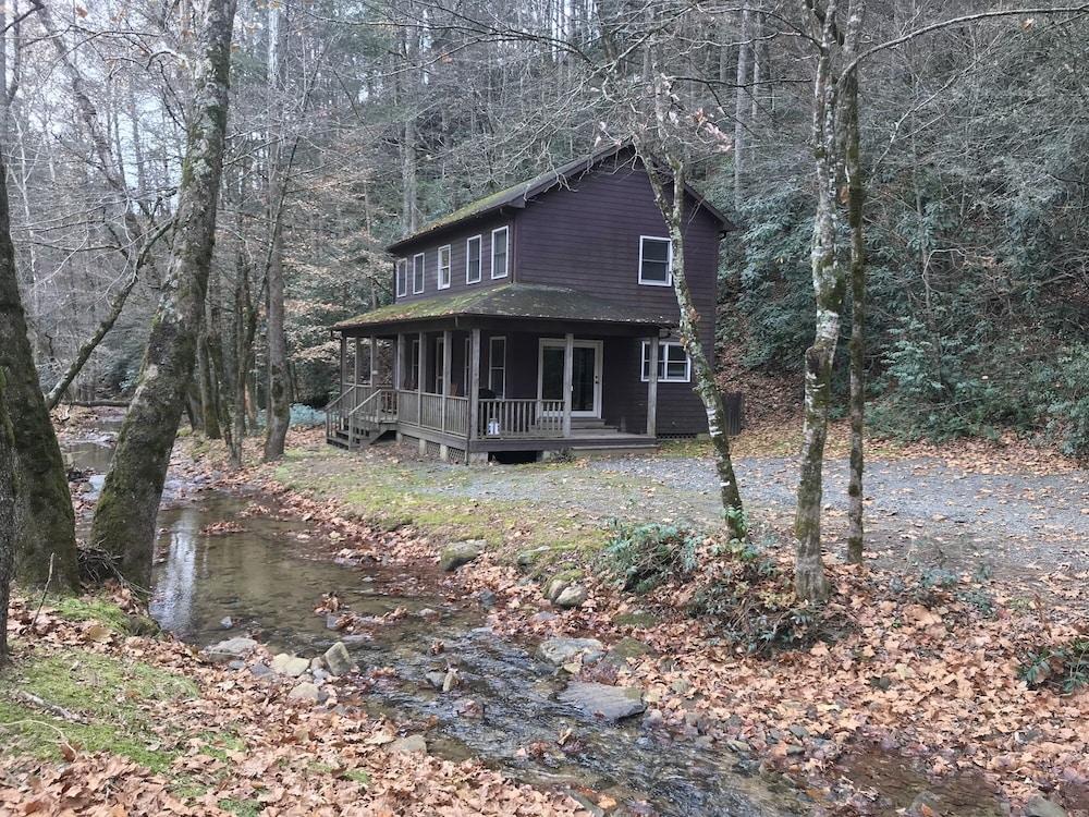 Mulberry Creek - Cozy Creekside Mountain Cabin - Wifi by Redawning Exterior