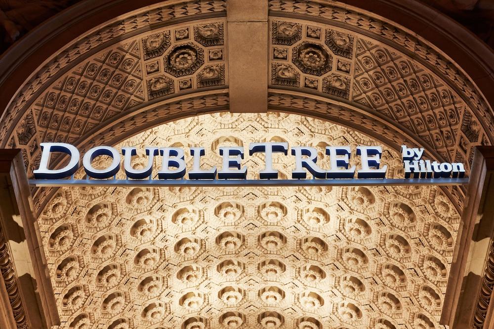 DoubleTree by Hilton Trieste Exterior