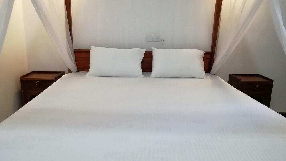 Crocus Resort Room