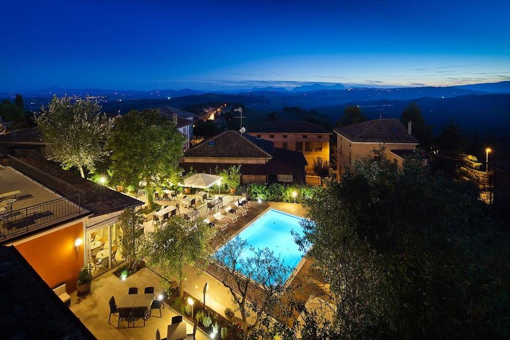 Albergo La Palomba Featured Image