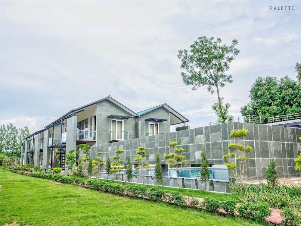 Palette - The Cloyster Spa & Resort