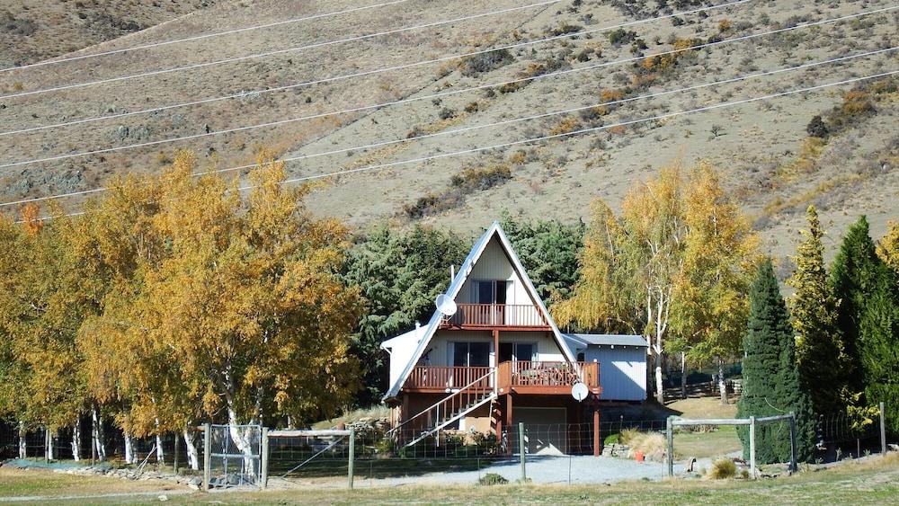 Dunstan Downs High Country Sheep Station Featured Image