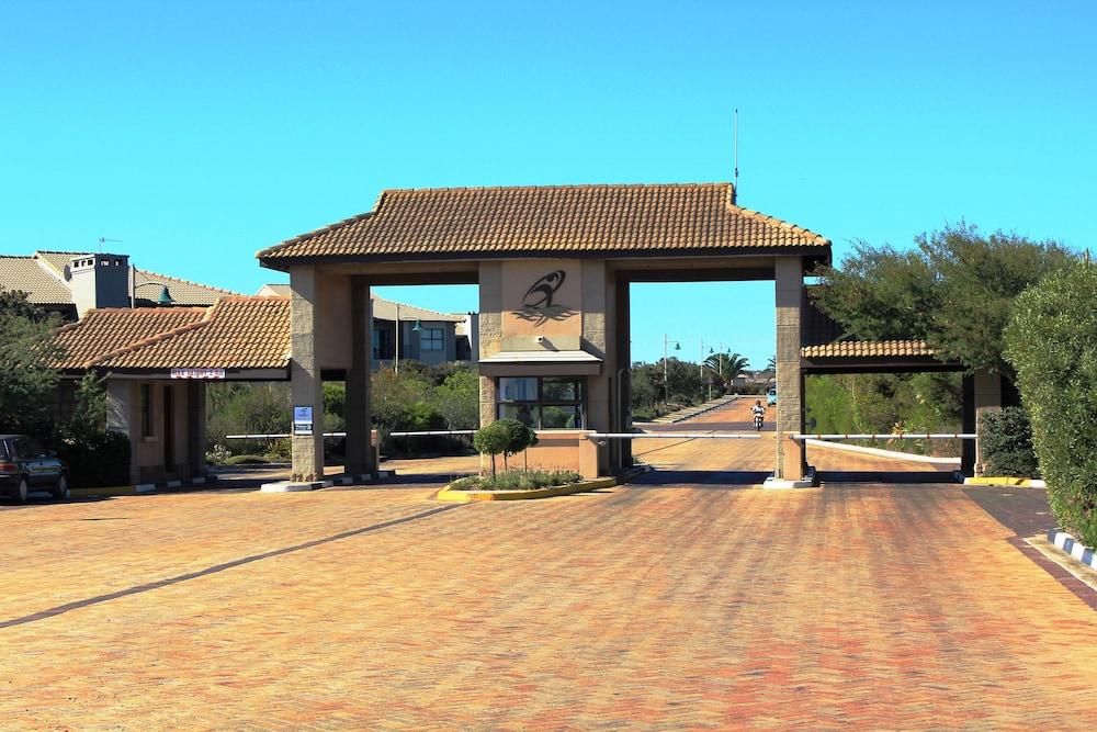 Moda Rossi, Langebaan 8-sleeper Property Grounds