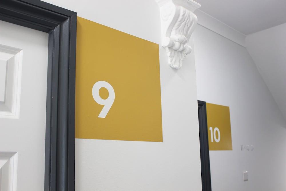 Reading Serviced Rooms Interior