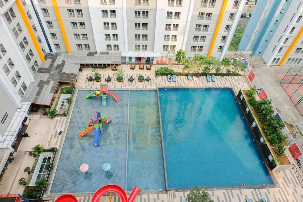 Homey and Simply Studio at Paramount Skyline Apartment Outdoor Pool