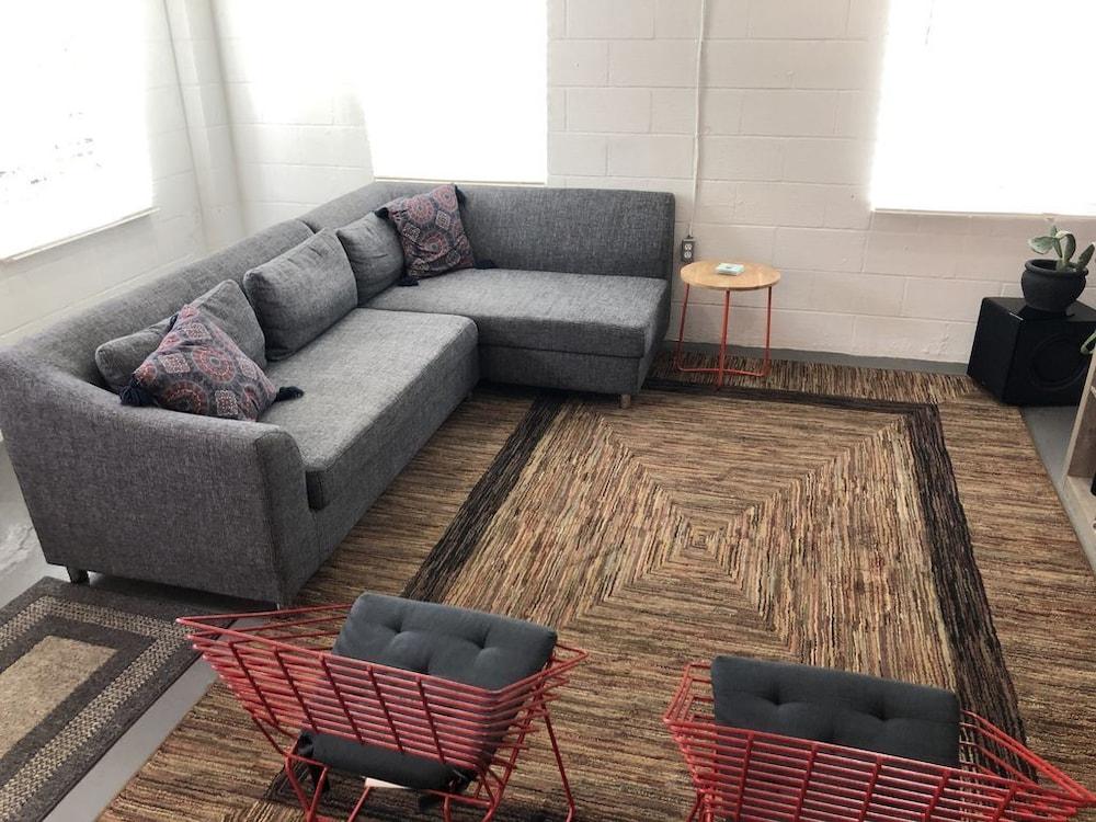 مودرن، سبيشوس 2 بد كاسا سول - برايم لوكيشن الصورة الأساسية