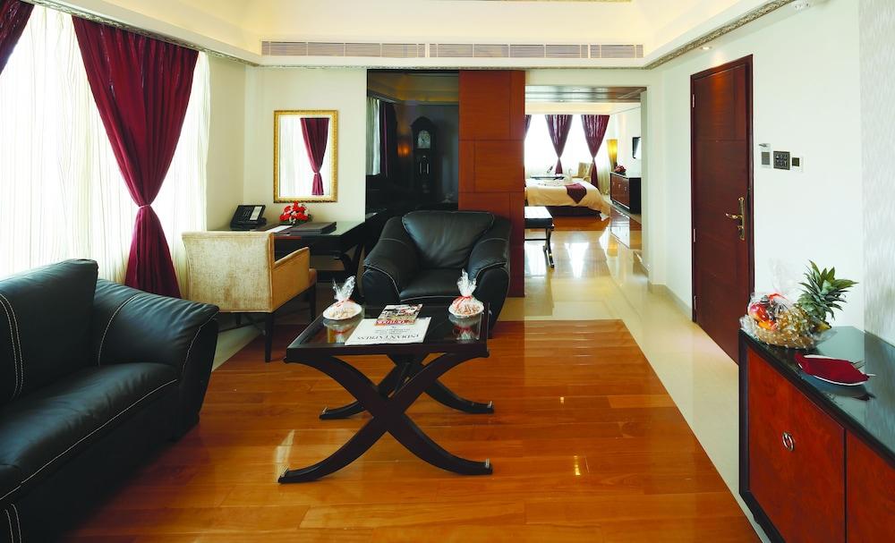 Windsor Rajadhani Living Room