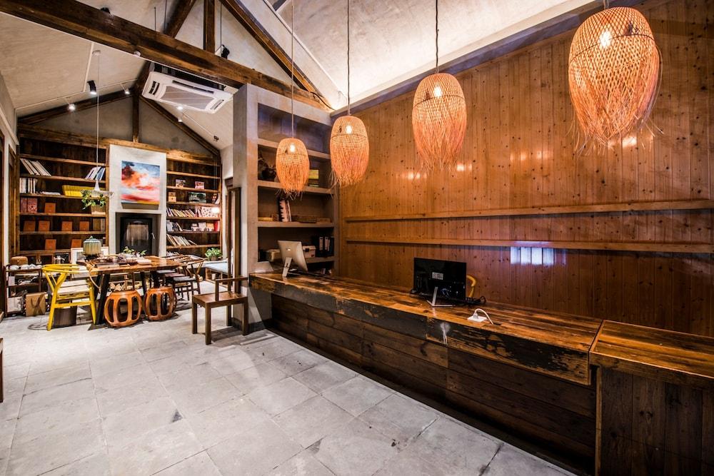Go Native Downtown House Ningbo Lobby