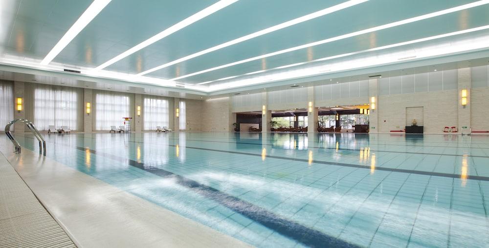 The Carp Islet Resort Indoor Pool