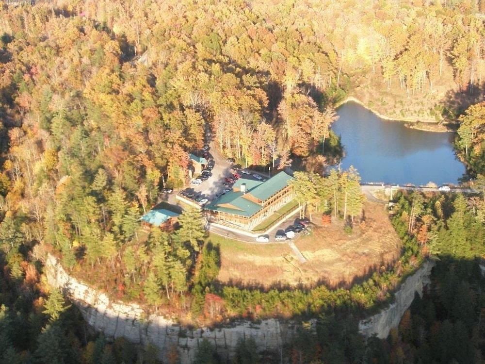 Cliffview Resort Featured Image