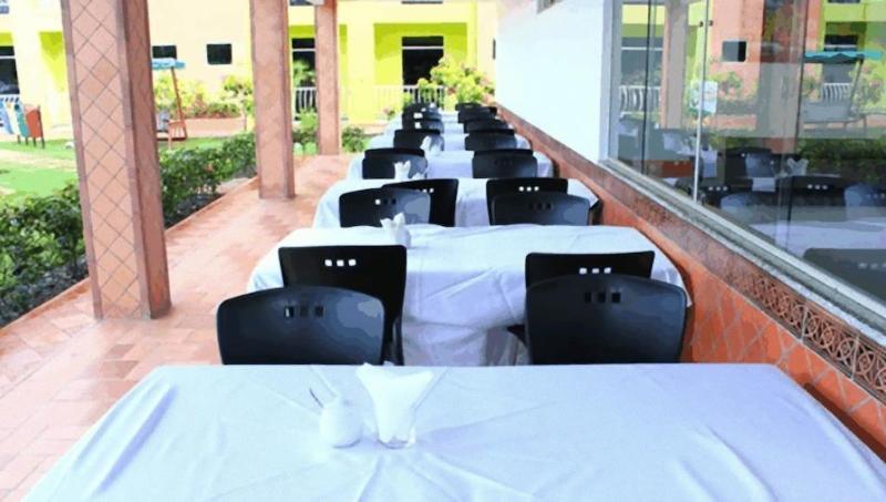 Hotel Absolar