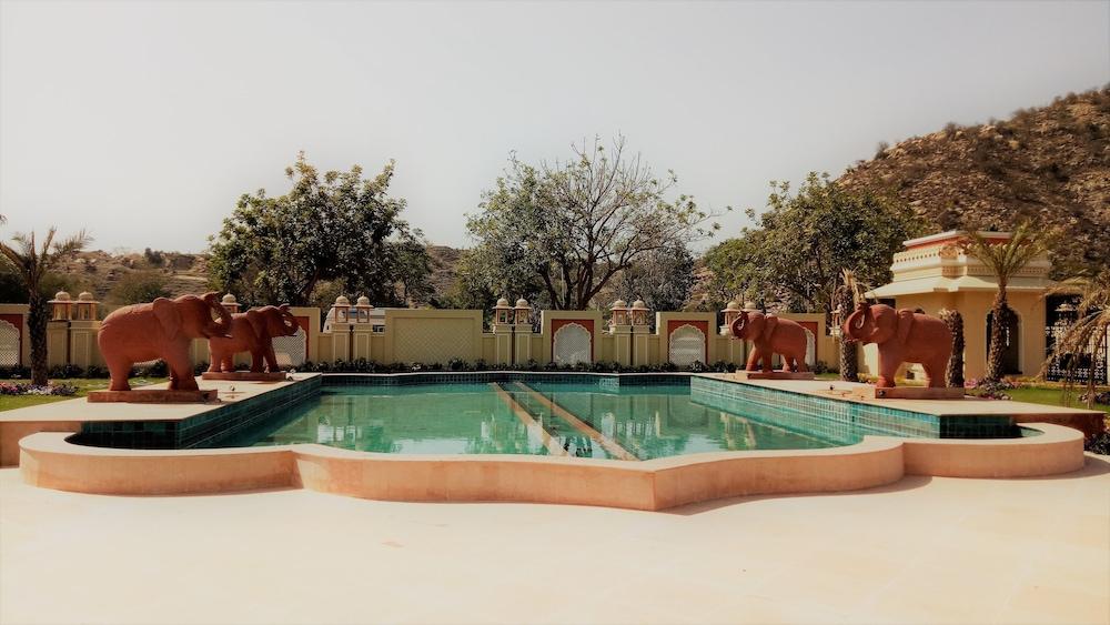 Indana Palace Jaipur Waterslide