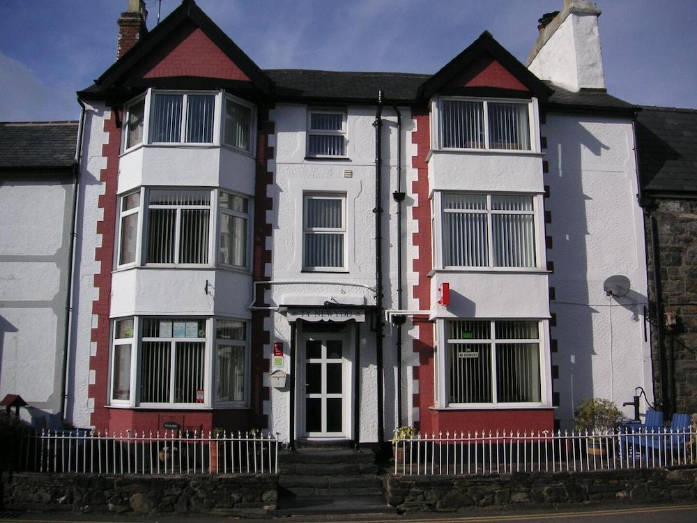 Ty Newydd B&B