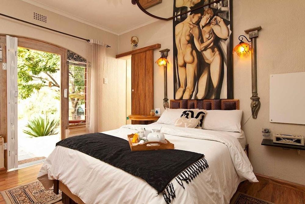 Twin Waters Guest House