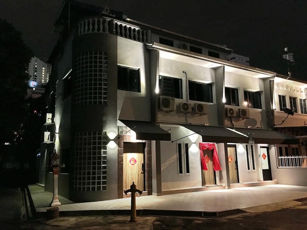 جناح جورني آي بوك 4 ديلوكس مكون من غرفتي نوم من آي بوك هوم ستاي المنطقة الخارجية