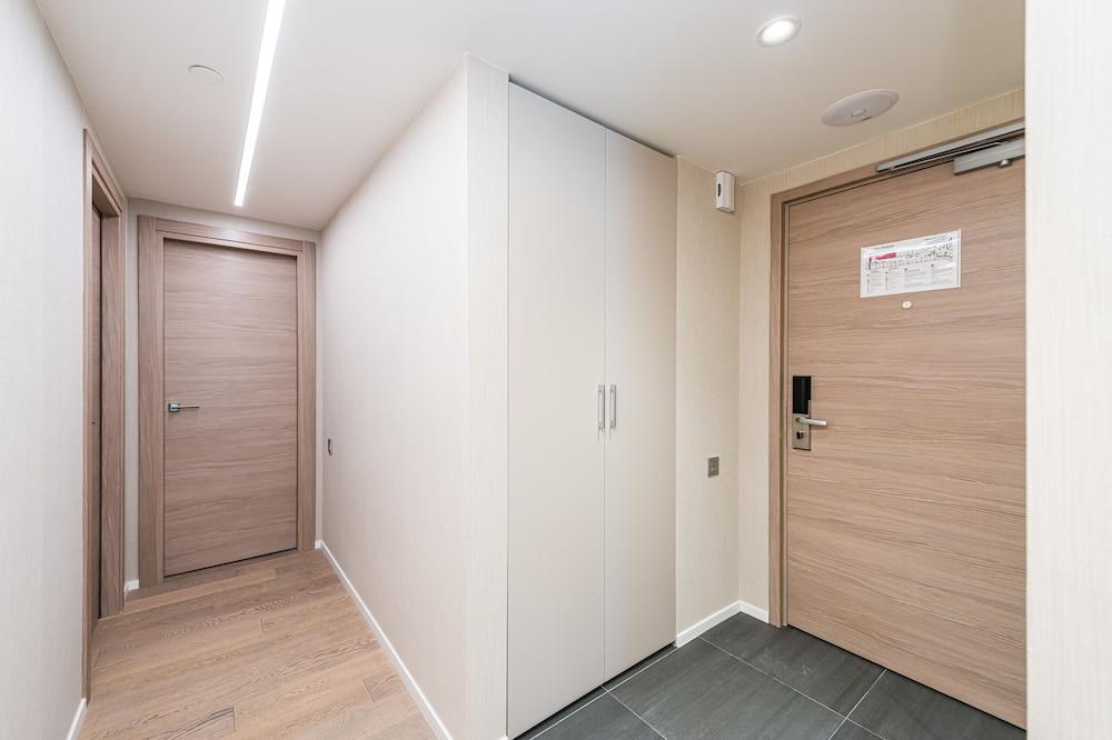 Intermark Residence Interior Detail