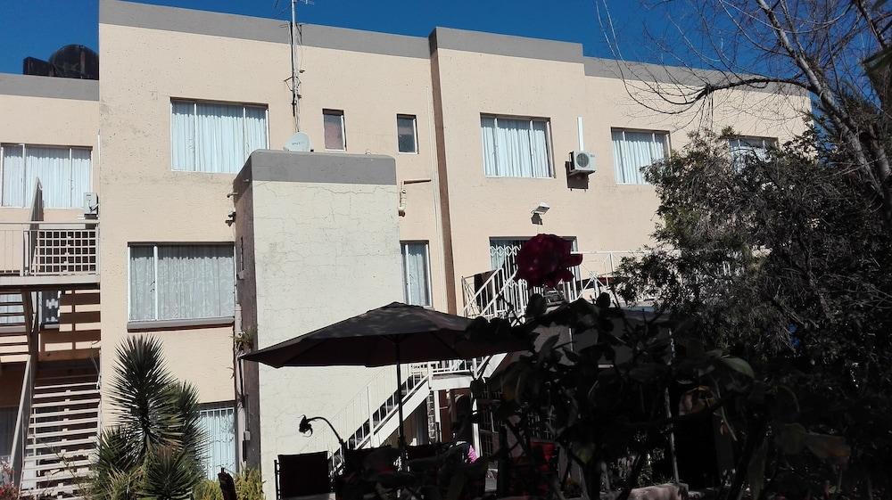 Villa Via - Midrand Exterior