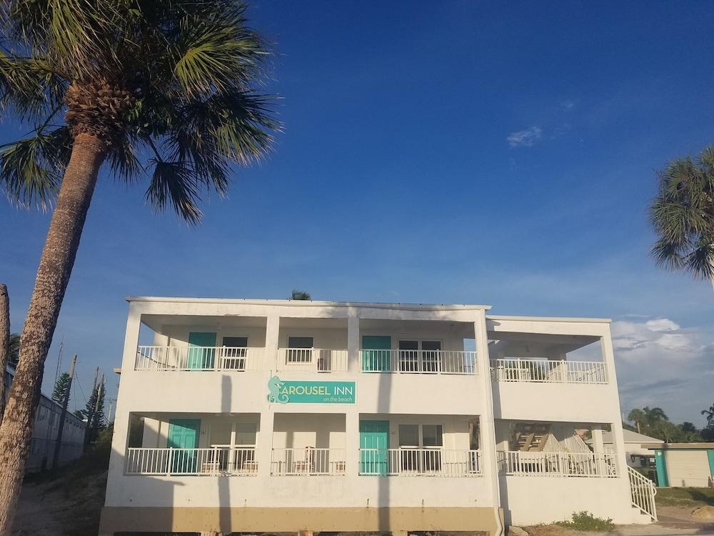 Carousel Inn on the Beach Exterior