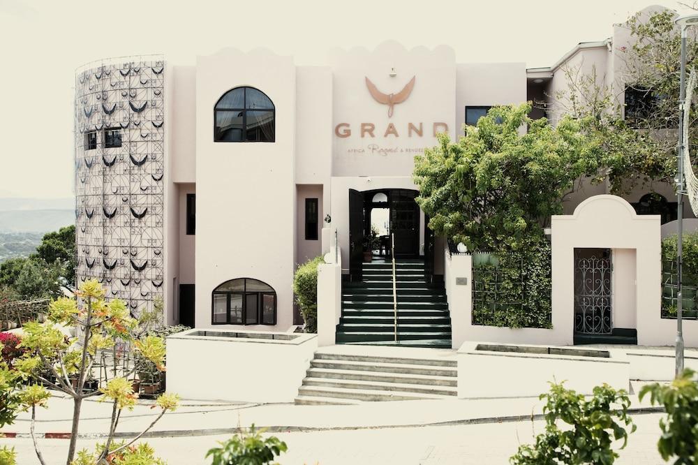 Grand Africa Rooms and Rendezvous