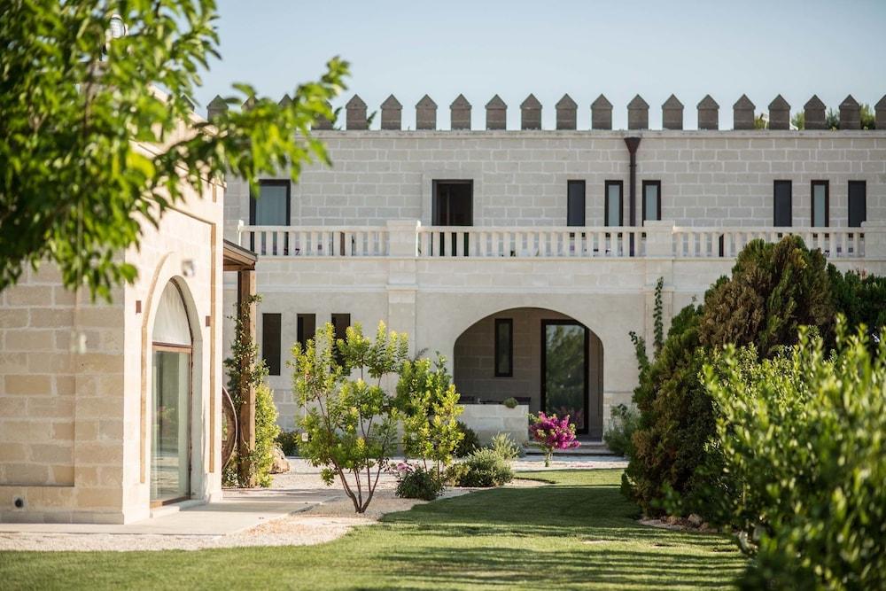 Le Scuderie - Castello Monaci Featured Image