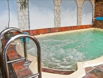 The Byre Outdoor Spa Tub