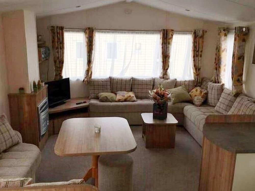 Simplistic Holiday Home in Hastings near Castle
