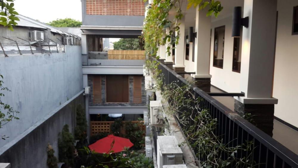 D'Fresh Guesthouse Exterior